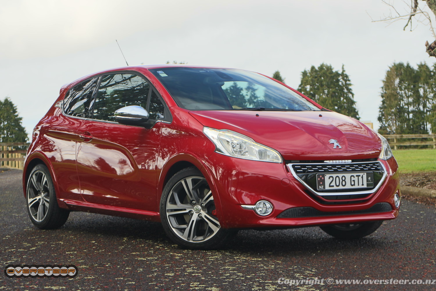 PEUGEOT 208 GTI (2013-) - ESSAI