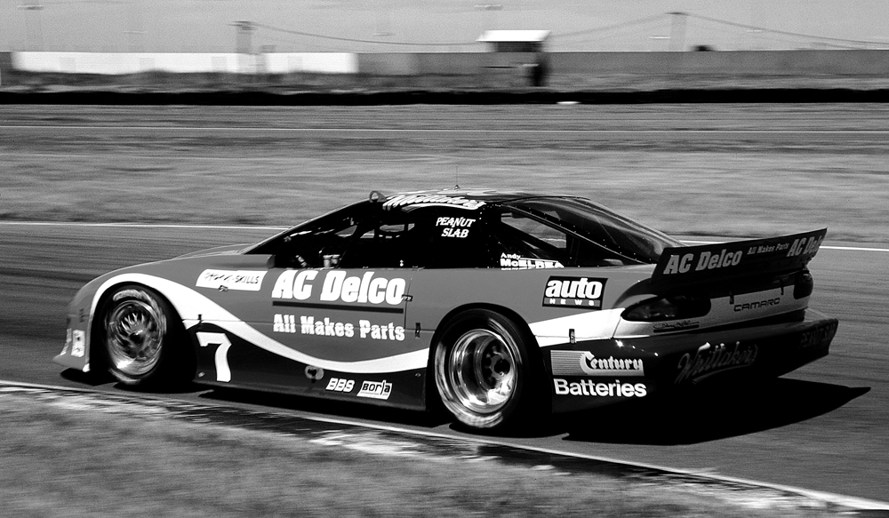Ruapuna 1996. 96 Champion Andy McElrea thru the second ess in the mighty AC Delco Trans-Am Camaro. IMAGE/terry marshall