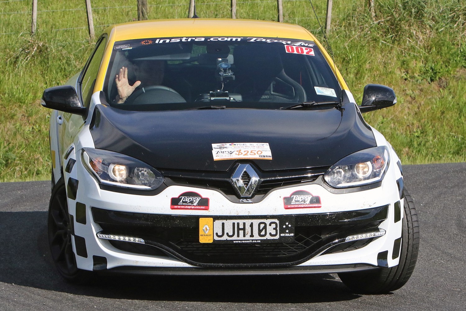 Racing Ray Williams drove the Renault Megane RS 275 in the Targa Rally 2015. Photo / Proshotz Photography For use in Driven Magazine DRIVEN USE ONLY