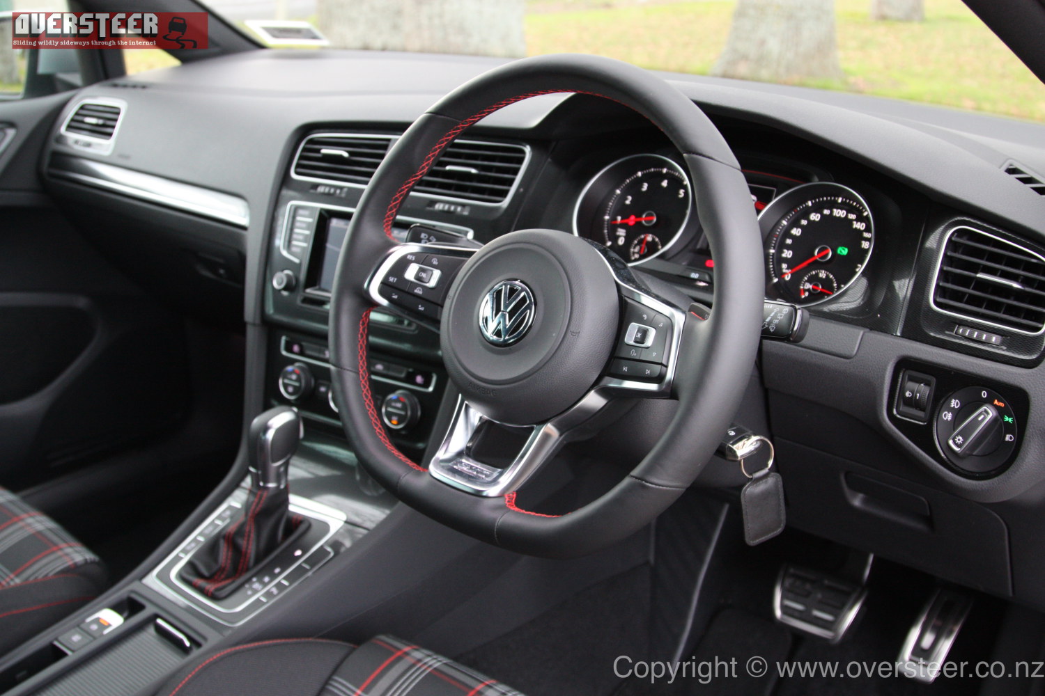 FIRST DRIVE: Volkswagen Golf GTI – OVERSTEER